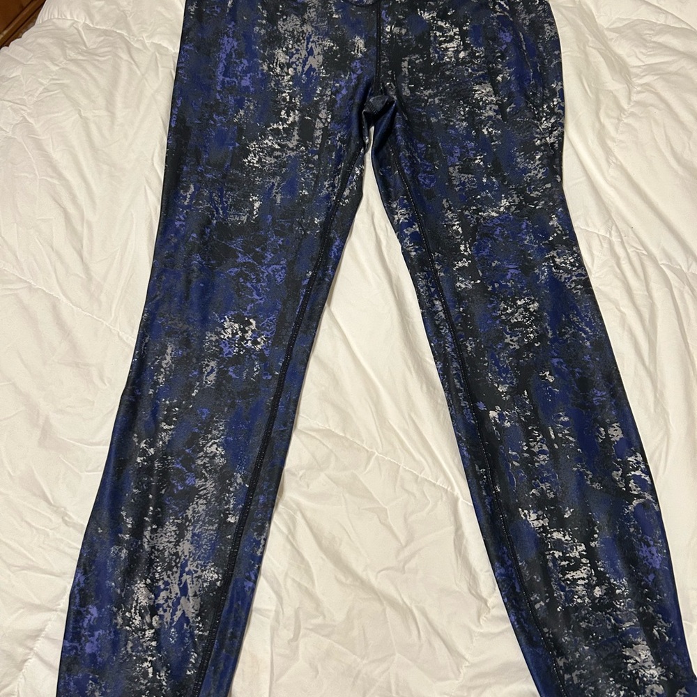 Eddie Bauer Blue and Black Patterned Leggings